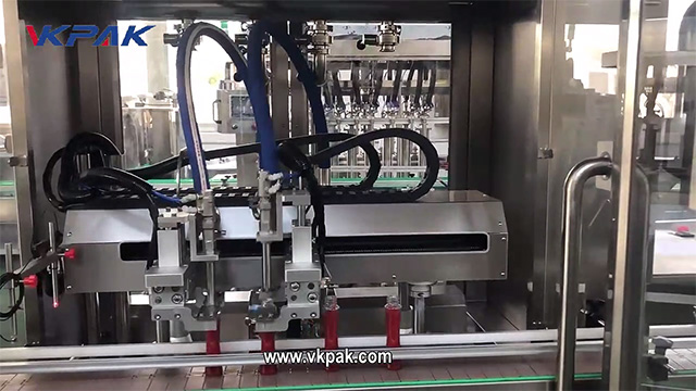 2 Nozzle Follow Tracking Rotary Lobe Pump Filling Machine For Sauce